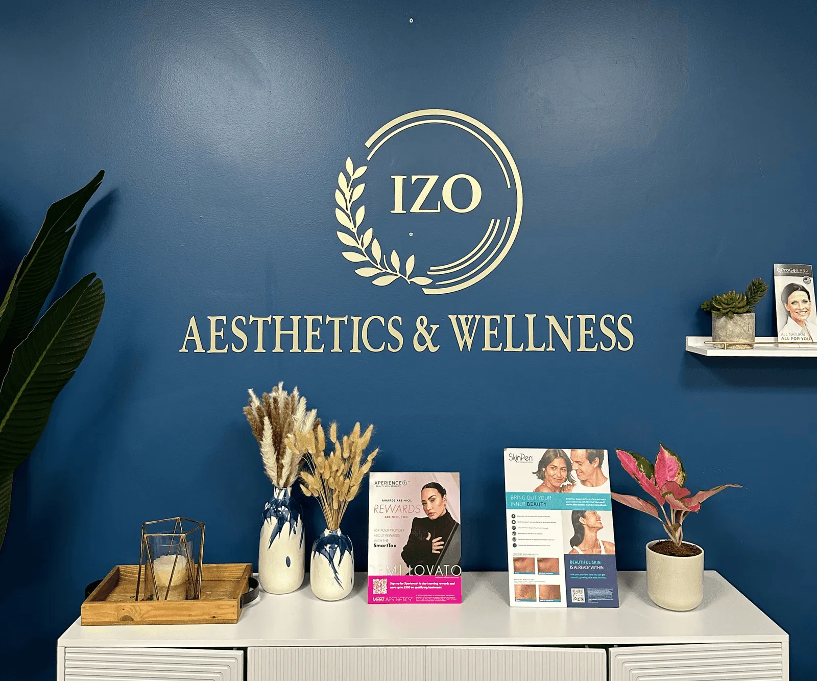 Dimensional Letters - IZO Indoor